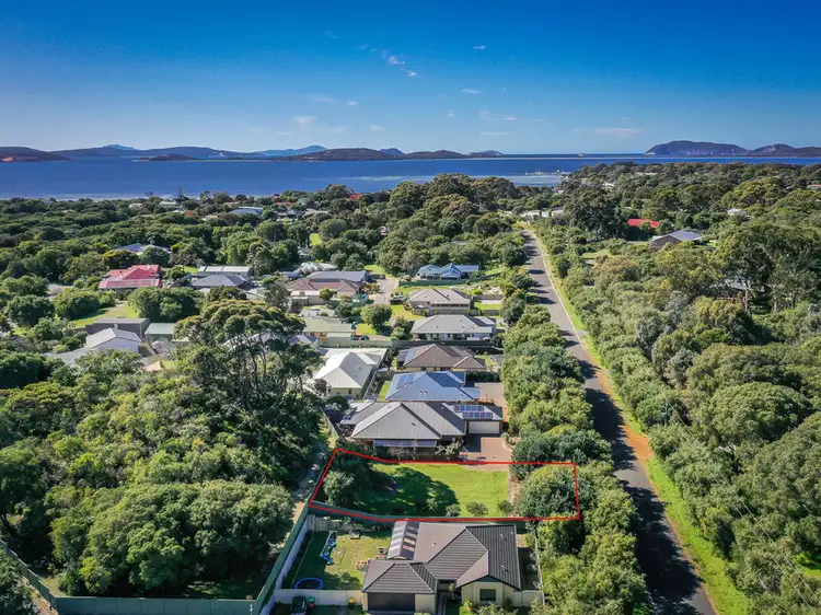 76 Wilson Street, Little Grove WA 6330