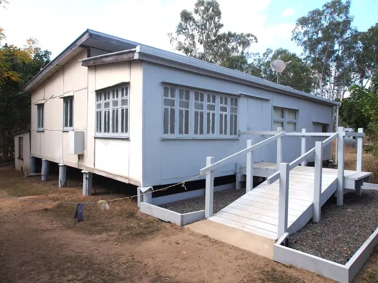 11 Main Street, Dallarnil QLD 4621