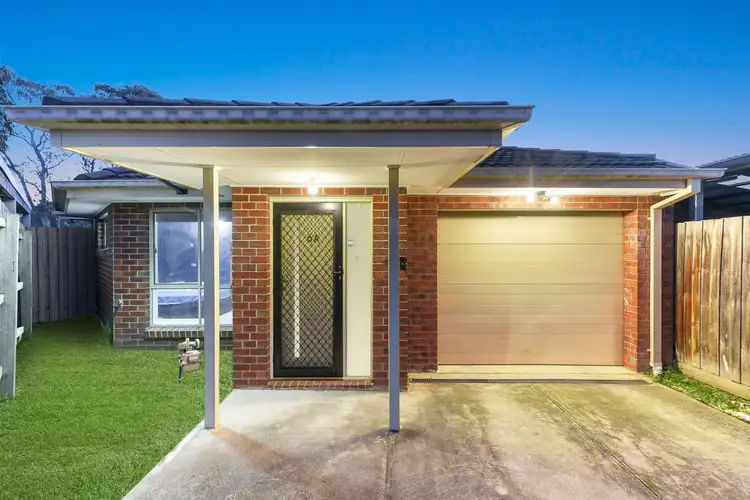 Second view of Homely unit listing, 6A Luke Court, Hampton Park VIC 3976