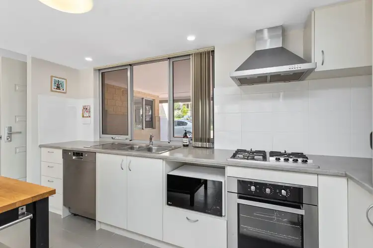 Fifth view of Homely apartment listing, 64 Stuart Street, Maylands WA 6051