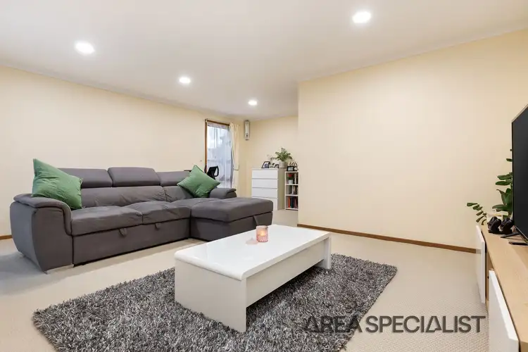 Third view of Homely house listing, 9 Giles Retreat, Endeavour Hills VIC 3802