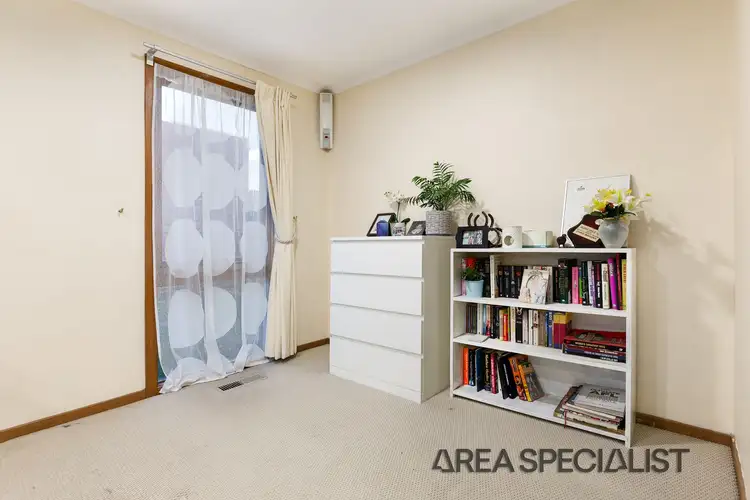 Fifth view of Homely house listing, 9 Giles Retreat, Endeavour Hills VIC 3802