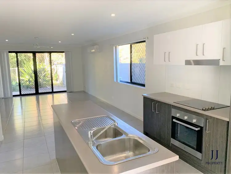 3/15 Ashley Court, Kallangur QLD 4503