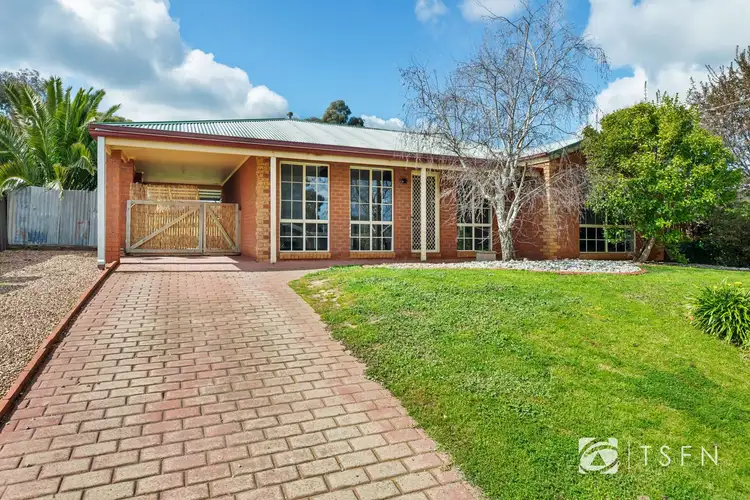 9 Hasker Court, Strathdale VIC 3550