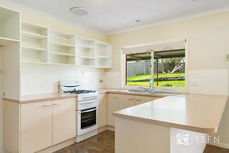 Fourth view of Homely house listing, 9 Hasker Court, Strathdale VIC 3550