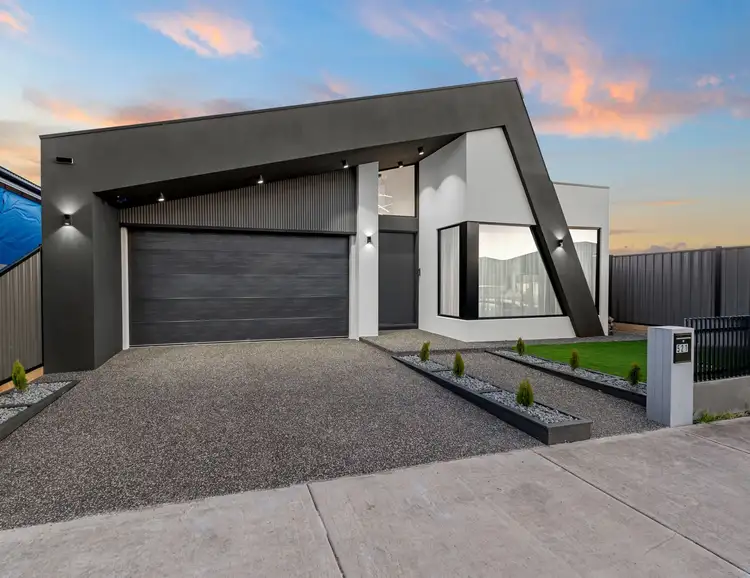 521 Grand Boulevard, Craigieburn VIC 3064