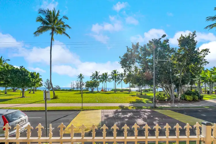 1/249-255 Esplanade, Cairns North QLD 4870