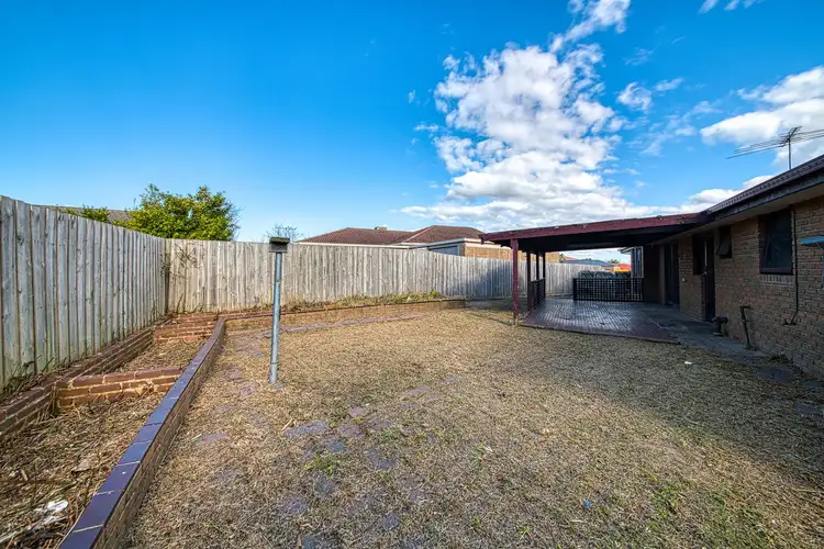 Second view of Homely house listing, 2 Felicity Court, Narre Warren VIC 3805