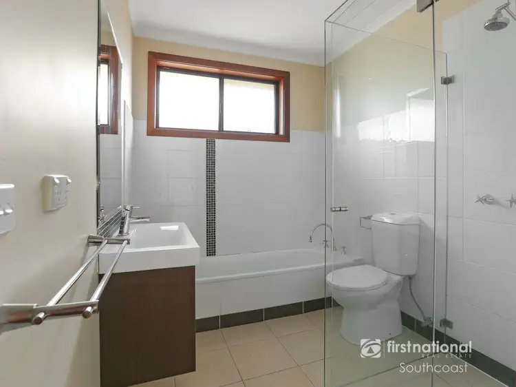 Sixth view of Homely unit listing, 4/6-8 Powlett St, Inverloch VIC 3996