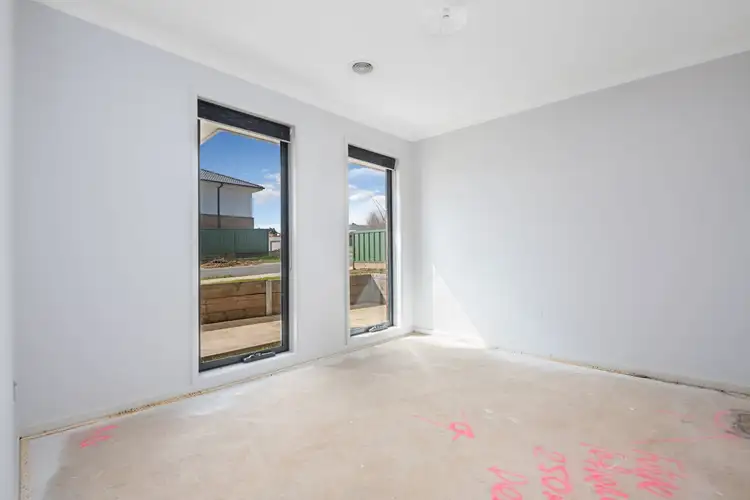 Fifth view of Homely house listing, 10 Rheola Drive, White Hills VIC 3550