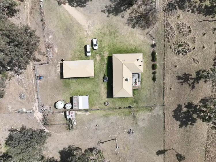 205 Roos Road, Tenterfield NSW 2372