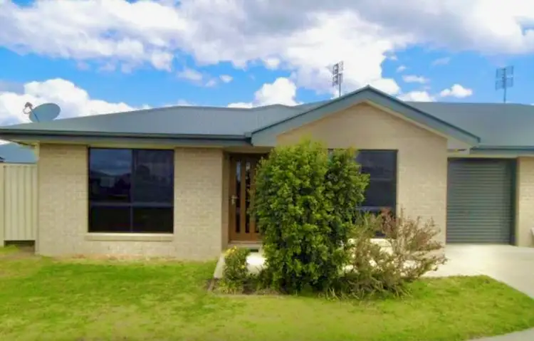 Main view of Homely unit listing, 1/11 Mckenzie Street, Chinchilla QLD 4413