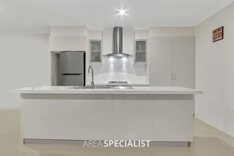 Fourth view of Homely house listing, 7 Paxford Drive, Cranbourne North VIC 3977