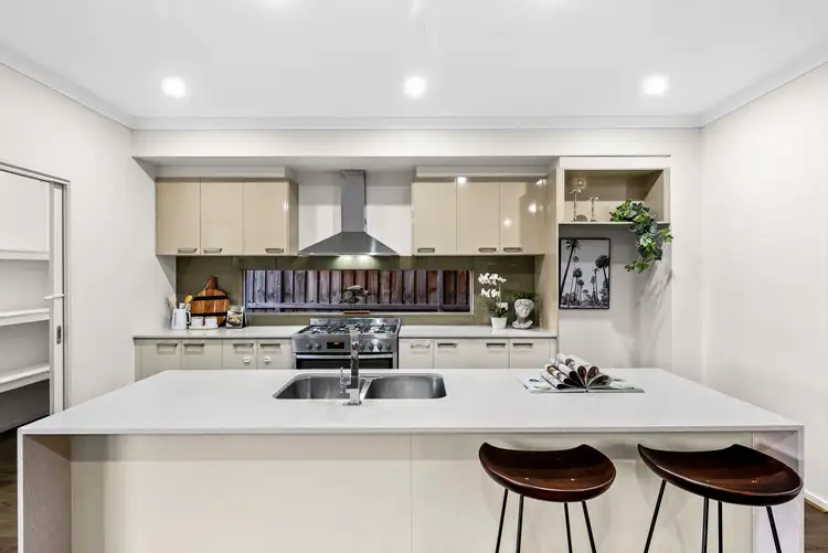 Fifth view of Homely house listing, 33 Olivetree Drive, Keysborough VIC 3173