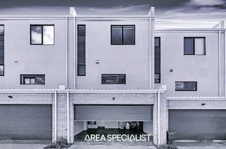 15 Callow Walk, St Albans VIC 3021