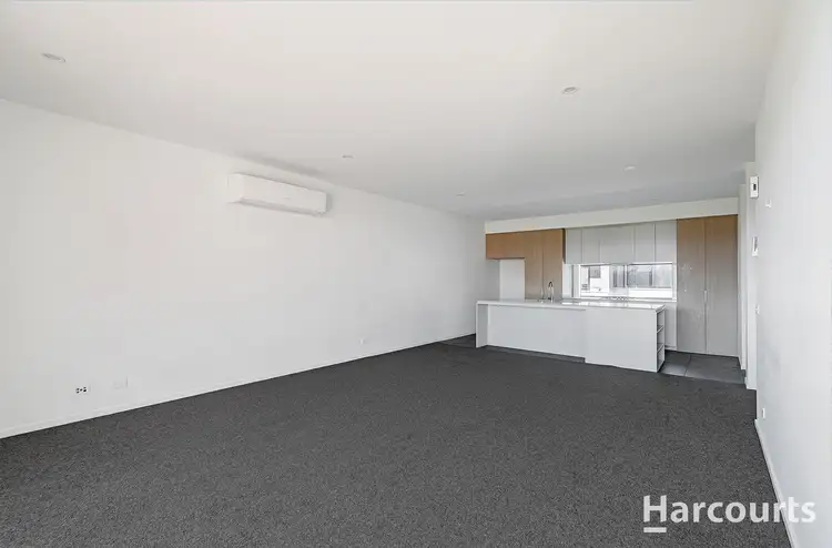 Seventh view of Homely townhouse listing, 15 Callow Walk, St Albans VIC 3021