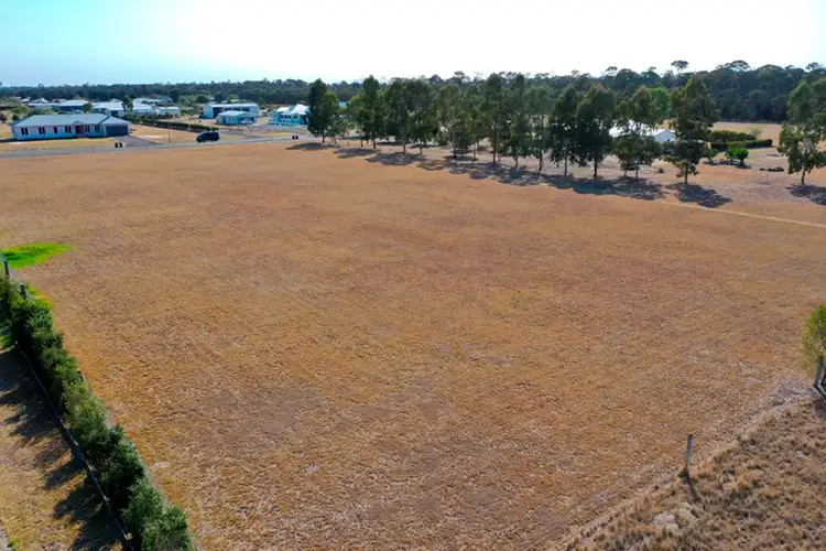 16 Cobbareena Court, Chinchilla QLD 4413