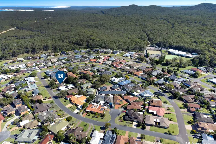 9 Pebble Parade, Fingal Bay NSW 2315