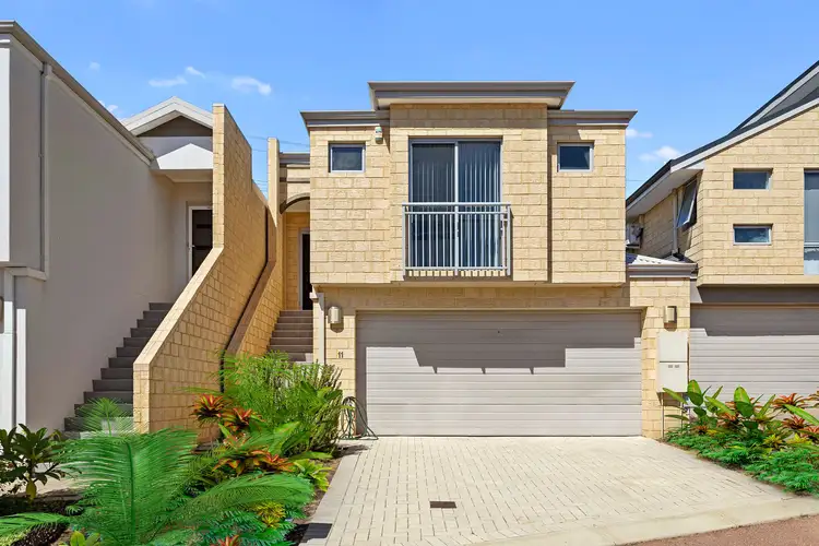 11 Vickridge Close, Beaconsfield WA 6162
