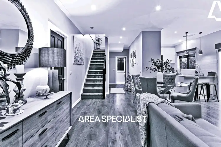 Main view of Homely townhouse listing, 5/5 Serra Close, Langwarrin VIC 3910