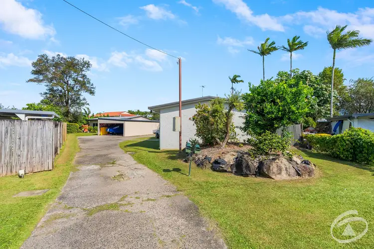 Main view of Homely semi-detached listing, 1/8 Denman Close, Manoora QLD 4870