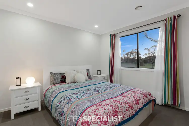 Sixth view of Homely house listing, 7 Mariposa Grove, Cranbourne VIC 3977