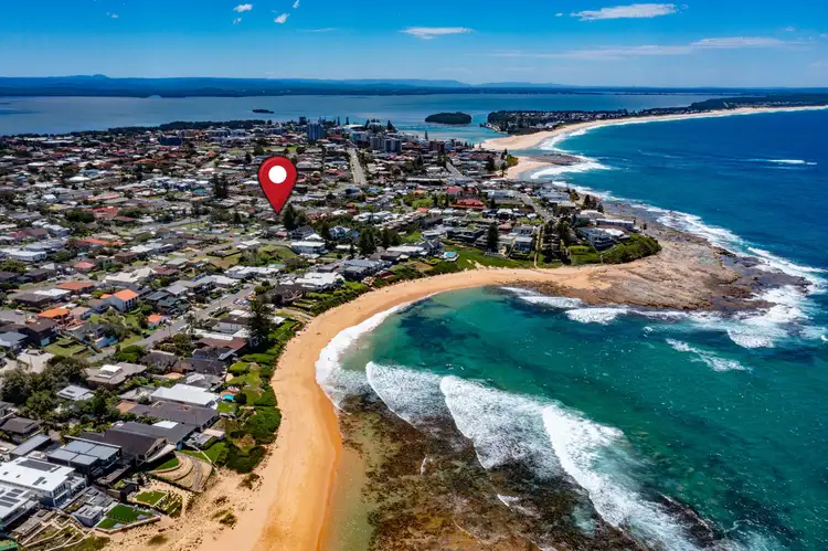 Fourth view of Homely townhouse listing, 5/160-162 Ocean Parade, Blue Bay NSW 2261