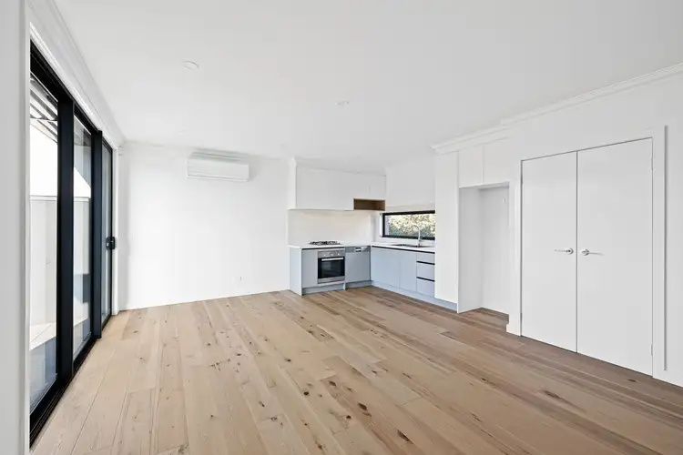 Second view of Homely townhouse listing, 2/45 Glendale Avenue, Templestowe VIC 3106