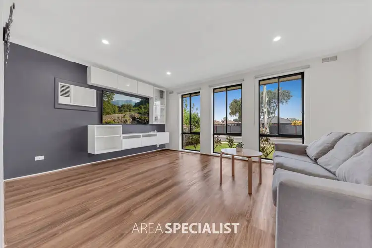 Fourth view of Homely unit listing, 1/8 Ardmore Street, Cranbourne VIC 3977