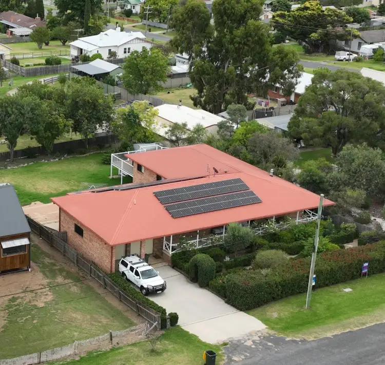 124 Wood Street, Tenterfield NSW 2372