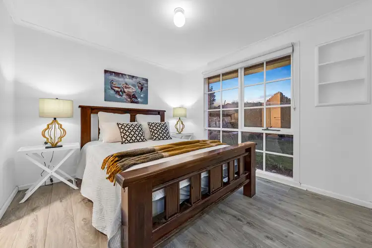 Third view of Homely house listing, 3 Throsby Court, Endeavour Hills VIC 3802