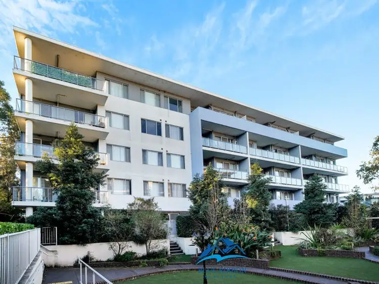 204/8B MYRTLE STREET, Prospect NSW 2148