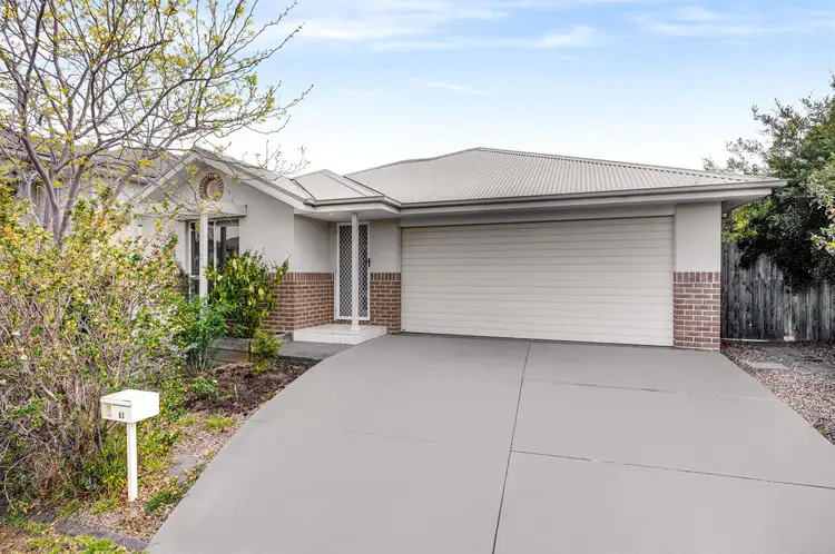 83 Greenfield Crescent, Elderslie NSW 2570