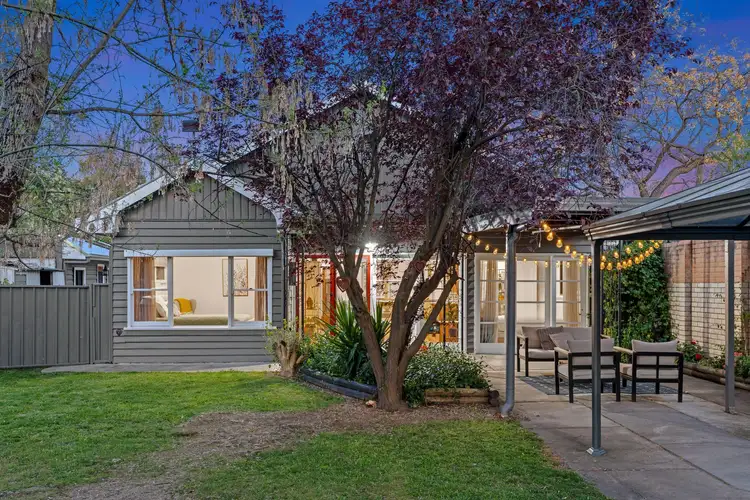 12 Pleasant Vale Crescent, Flora Hill VIC 3550