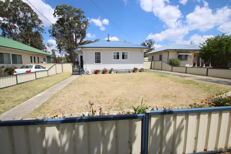 153 Miles Street, Tenterfield NSW 2372