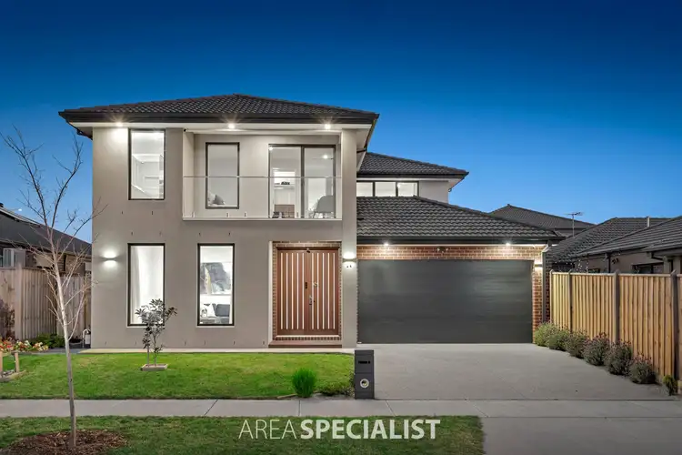 24 Pamir Circuit, Clyde North VIC 3978