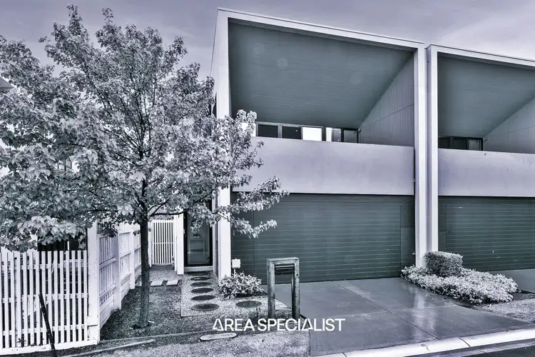Main view of Homely townhouse listing, 32 Rivulet Boulevard, Springvale VIC 3171