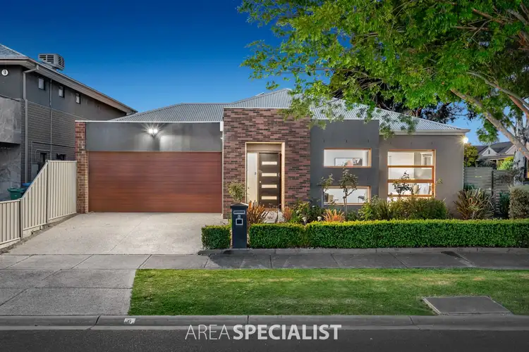 Main view of Homely house listing, 6 Weathertop Way, Cranbourne East VIC 3977