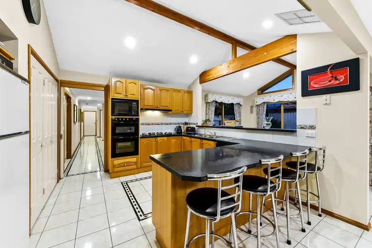 Fifth view of Homely house listing, 21 Arrino Crescent, Hallam VIC 3803
