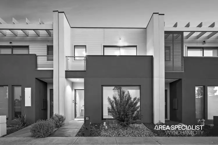 33 Exploration Avenue, Werribee VIC 3030