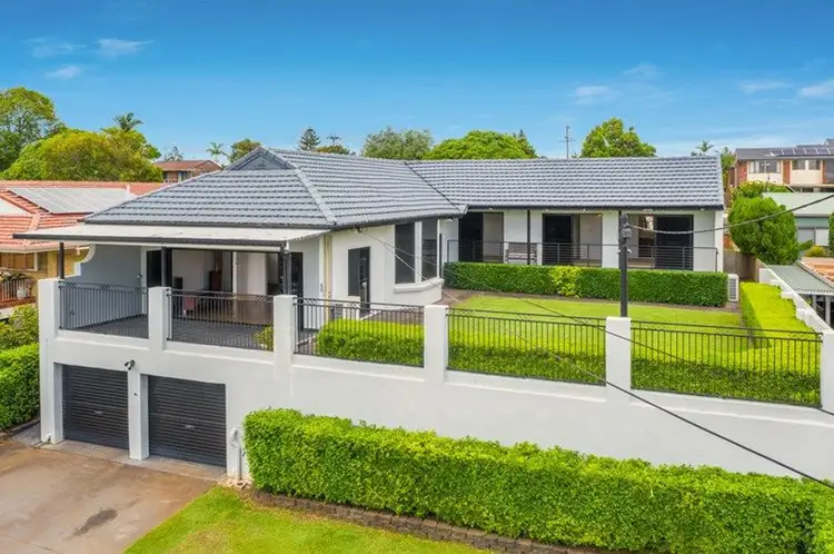 12 Paranka Drive South, Cleveland QLD 4163