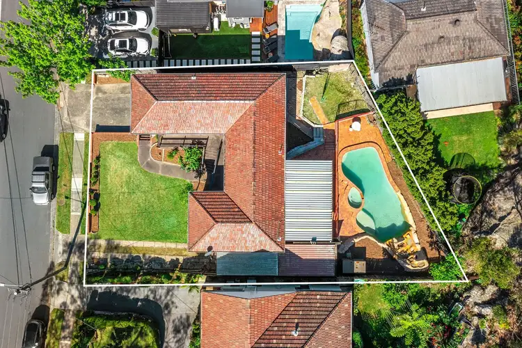 Fourth view of Homely house listing, 112 Grace Avenue, Forestville NSW 2087
