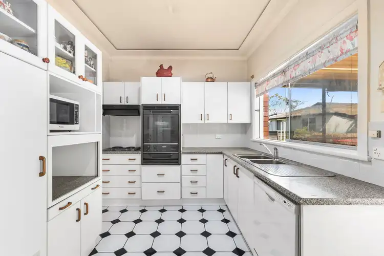 Sixth view of Homely house listing, 112 Grace Avenue, Forestville NSW 2087