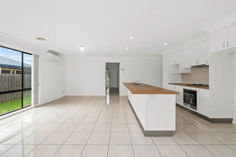 Fifth view of Homely house listing, 16 Durack Place, Traralgon VIC 3844