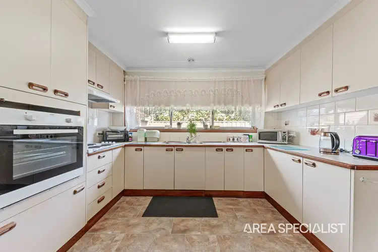 Fifth view of Homely unit listing, 2/7 Alexandra Avenue, Koo Wee Rup VIC 3981