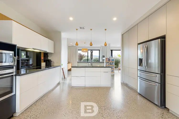 23 Stern Way, New Gisborne VIC 3438