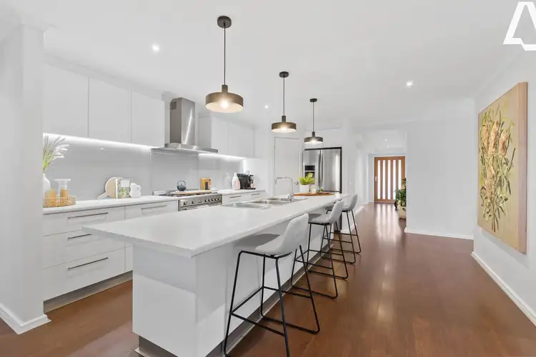 Fourth view of Homely house listing, 2 Tranquil Court, Langwarrin VIC 3910
