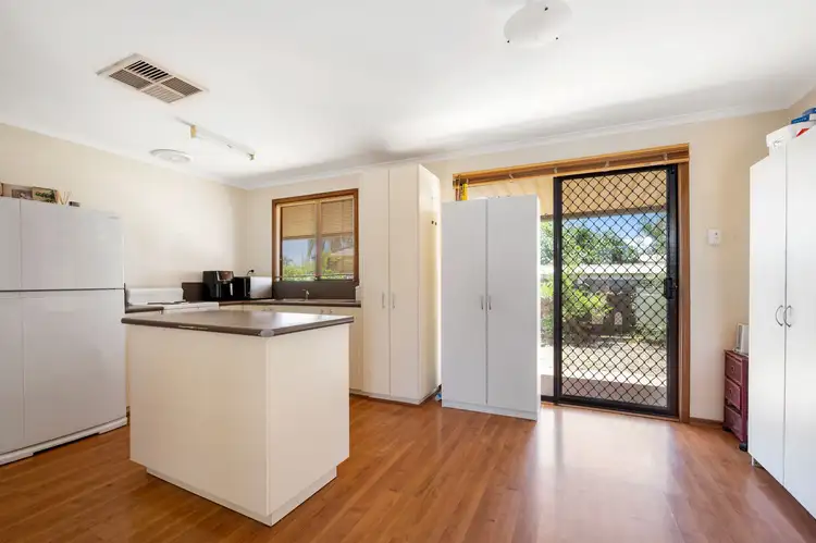 Fourth view of Homely semi-detached listing, 2/18 Burton Place, West Lamington WA 6430