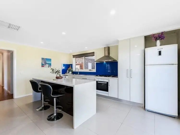 Sixth view of Homely house listing, 23 Oxley Way, Endeavour Hills VIC 3802