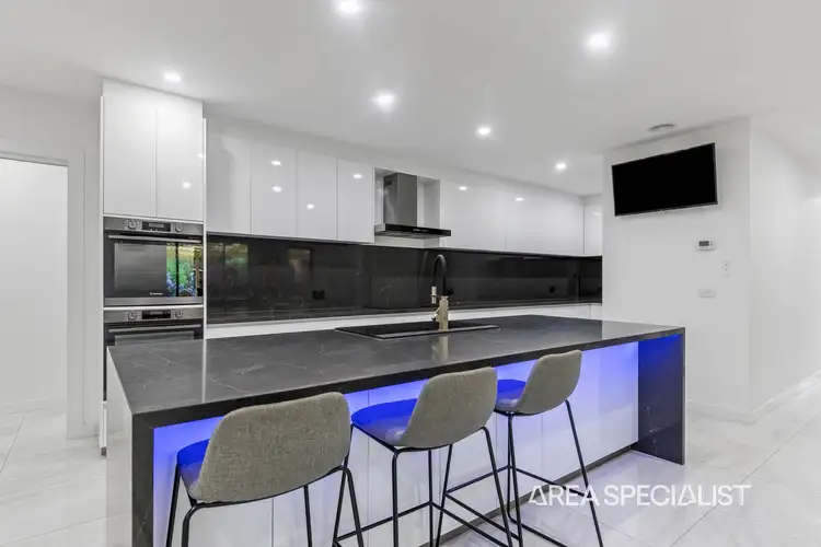 Fourth view of Homely house listing, 10 Camelot Court, Warragul VIC 3820